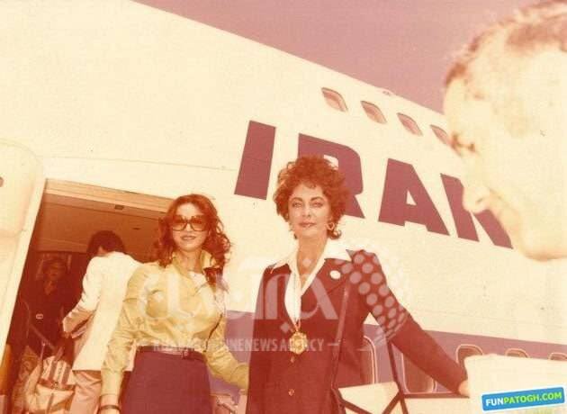 عکس | تصویر یادگاری الیزابت تیلور با هواپیمای ایران ایر در سفر به تهران