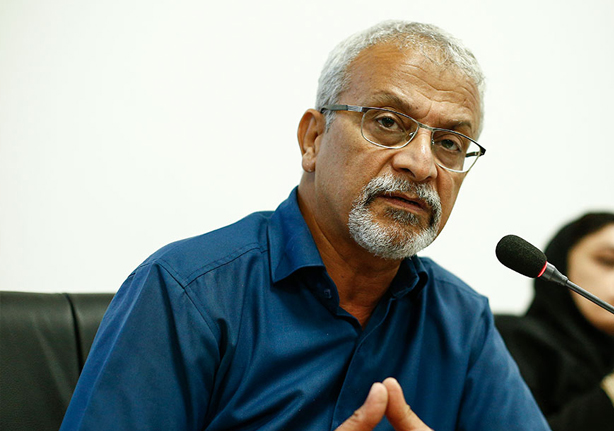 از ظرفیت فرهیختگان استان استفاده نمیشود