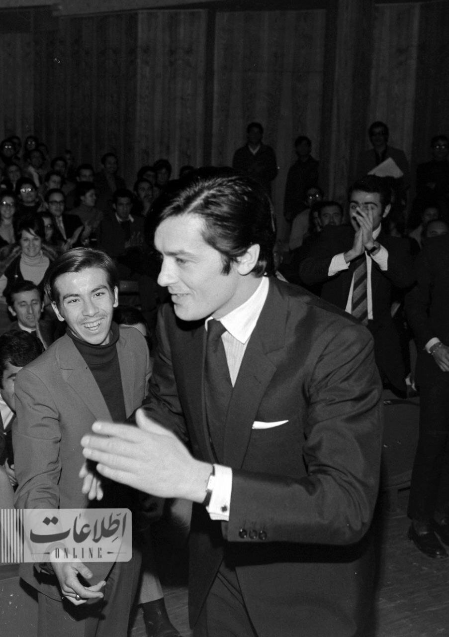 عکسهایی دیدهنشده از «آلن دلون» در تهرانِ سال ۱۳۴۸