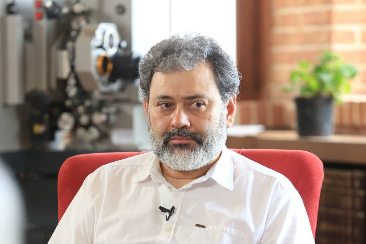 باید به هنرمندان برای ساخت فیلم عاشورایی اعتماد شود/ زیبایی شناسی عاشورا میتواند نجات دهنده سینمای امروز باشد