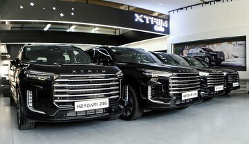 تحویل اولین خودرو اکستریم VX به مشتریان