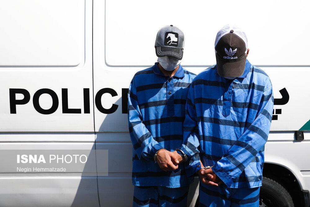 تصاویری جدید از دستگیری سارقان معروف استاد معین