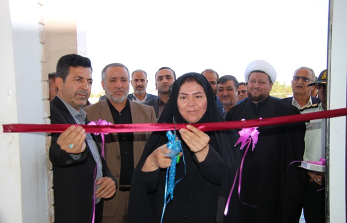 آیین افتتاح و واگذاری ۳۰ واحد مسکونی روستایی به مددجویان کمیته امداد امام خمینی(ره) و بهره برداری از پروژه آبرسانی شهر میامی