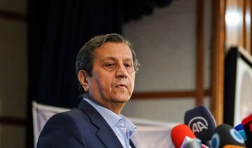 توئیت مهم همتی درباره سقف معافیت مالیاتی حقوقبگیران/ تا چه رقمی حقوق بگیرید، از مالیات معاف میشوید توئیت مهم همتی درباره سقف معافیت مالیاتی حقوقبگیران/ تا چه رقمی حقوق بگیرید، از مالیات معاف میشوید