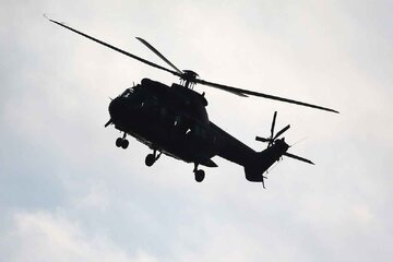 عکس | پرواز بالگرد ارتش کره جنوبی در آسمان سئول عکس | پرواز بالگرد ارتش کره جنوبی در آسمان سئول