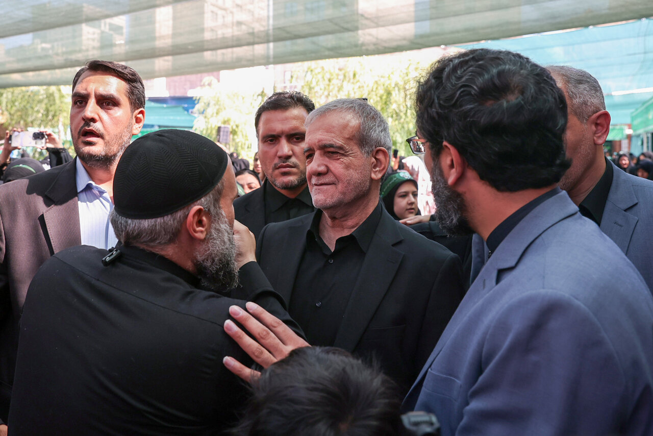 قابهایی متفاوت از شنیدن صحبت های مردم توسط پزشکیان