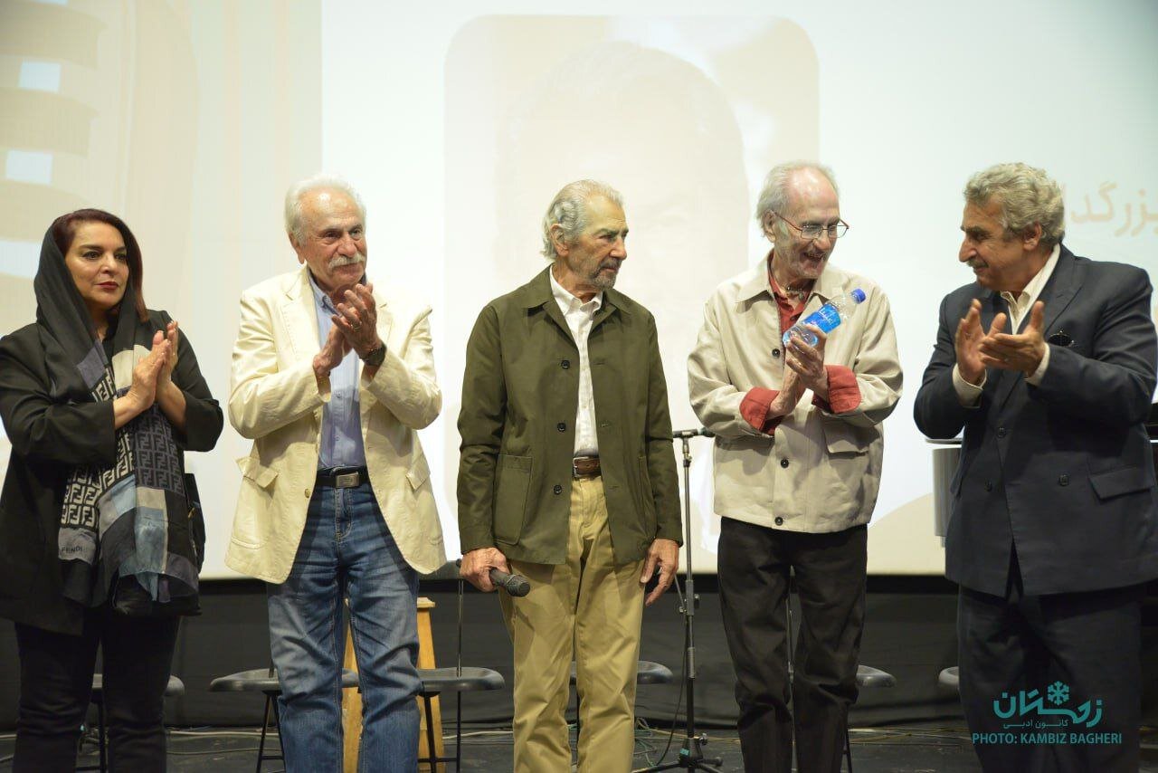 بزرگداشت فرامرز قریبیان با حضور اهالی هنر برگزار شد؛ دوستت دارم رفیق!/ قریبیان یک چهره ماندگار فرهنگی است 5