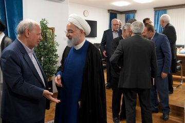 دیدار روحانی با وزیران و معاونان سابق دولت دوازدهم