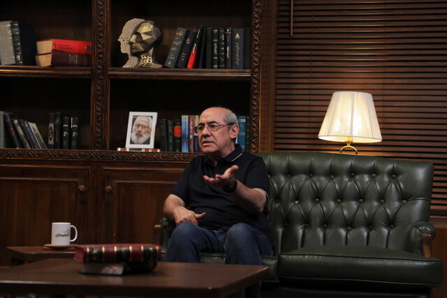 پیشنهاد کمال تبریزی به رییس آینده سازمان سینمایی/در سریالم صحنهای استفاده کردم که میدانم ساترا با آن مخالفت میکند