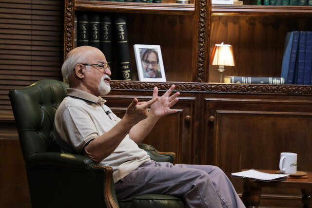 پیشنهاد کمال تبریزی به رییس آینده سازمان سینمایی/در سریالم صحنهای استفاده کردم که میدانم ساترا با آن مخالفت میکند