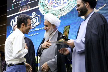 هر آیه قرآن سهمی از کرامتسازی برای انسان دارد