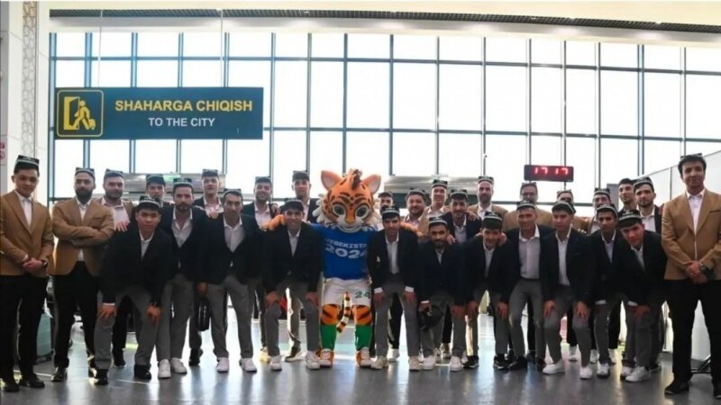 عکس | استایل جالب ملیپوشان تاریخساز افغانستان؛ امیدوار به درخشش با سرمربی ایرانی!