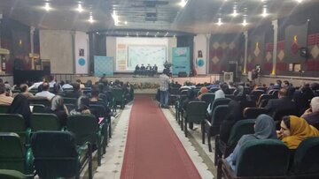 اولین همایش ملی نوآوران و نخبگان با رویکرد حکمرانی نوآورانه در اهواز برگزار شد اولین همایش ملی نوآوران و نخبگان با رویکرد حکمرانی نوآورانه در اهواز برگزار شد