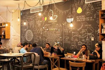 عکس | پیام جالب یک زن باردار به صاحب کافه برای اعمال یک تغییر در املت سفارشی!