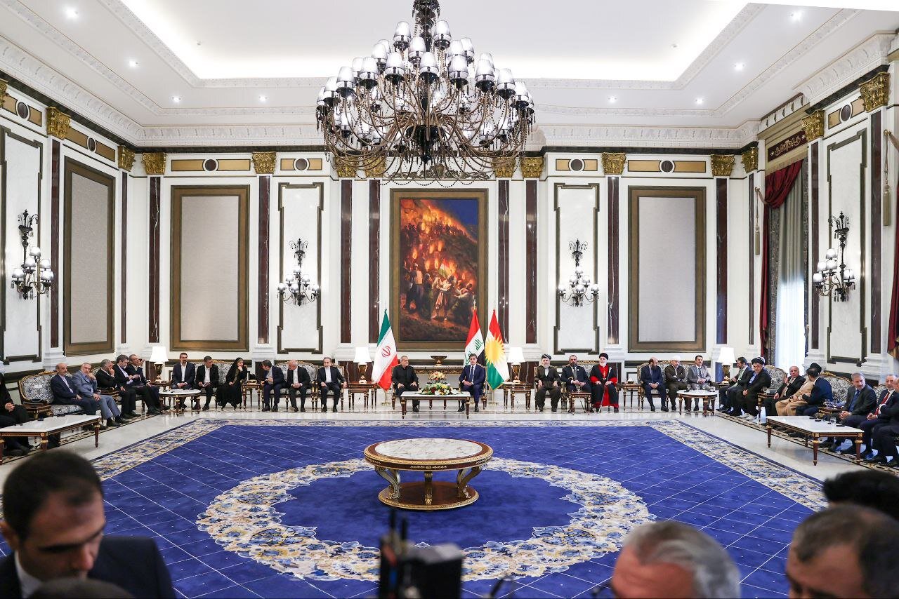 تصاویری متفاوت از پزشکیان در دیدار با سران احزاب اقلیم کردستان عراق