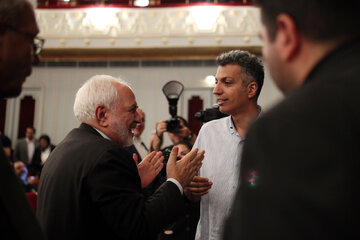 آیین رونمایی از آلبوم «ش م س» به آهنگسازی کیخسرو پورناظری و خوانندگی همایون شجریان