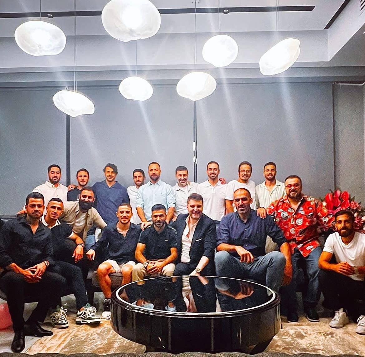 عکس | دورهمی ستارههای سینما و ورزش در خانه ستاره پرسپولیس 2