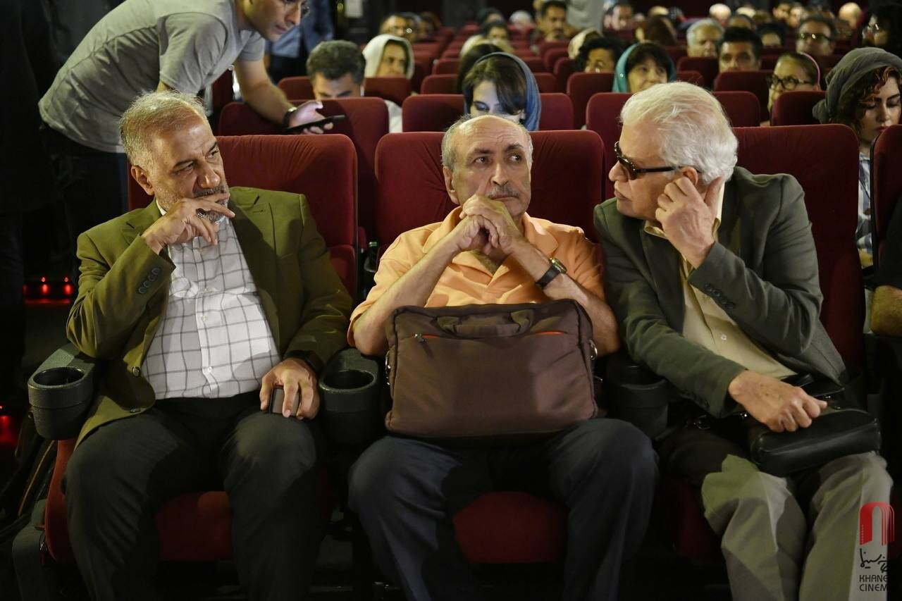 فریدون جیرانی: مهرجویی بعد از توقیف سنتوری فقط برای زنده ماندن فیلم ساخت / ابوالحسن داوودی: پشتپرده مرگ دو کارگردان سینمای ایران چیست؟ 2