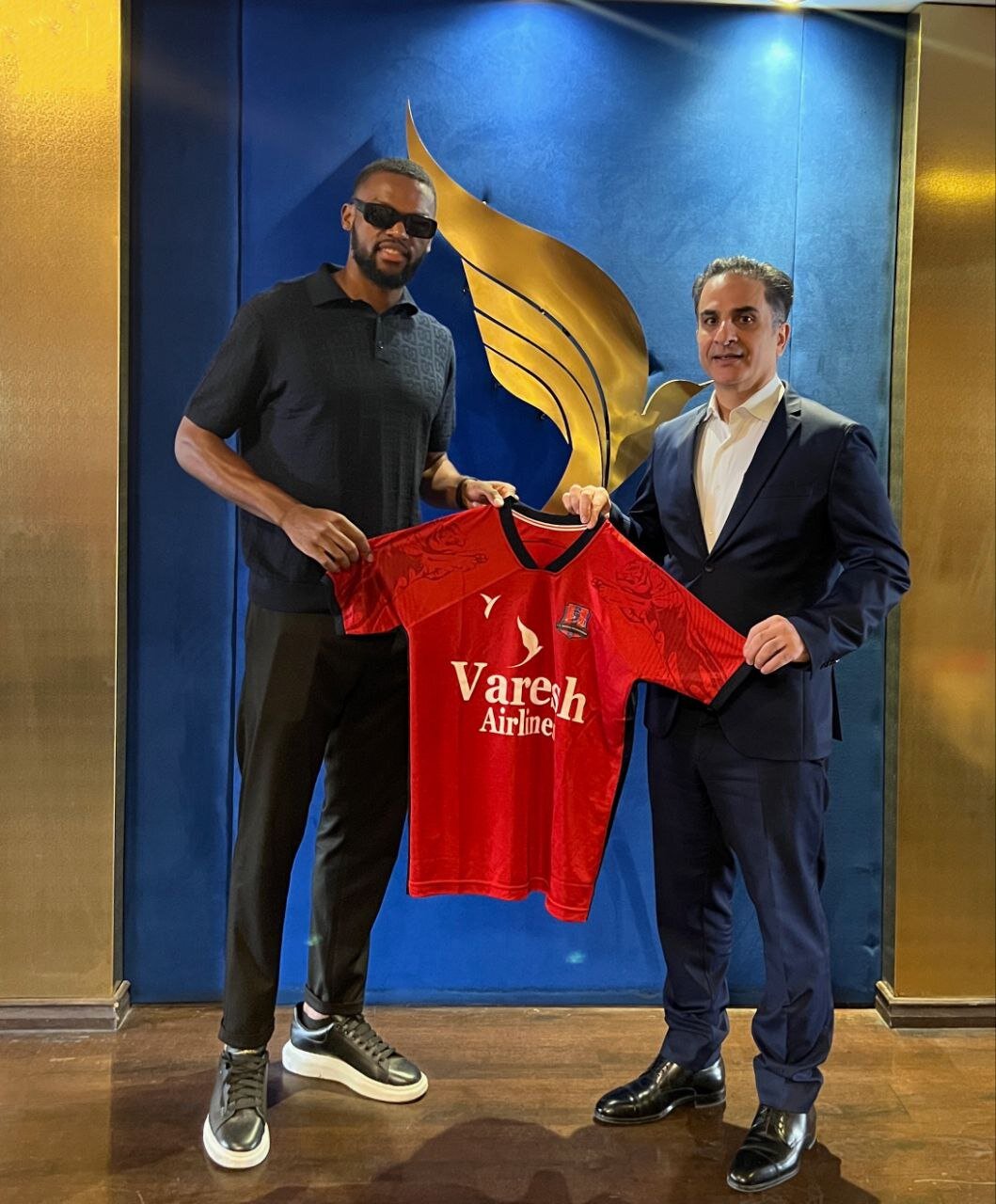 عکس | جدایی ستاره استقلال؛ یامگا در نساجی!