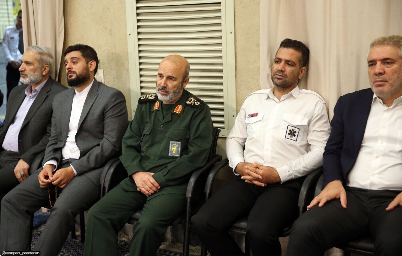 ببینید | حضور سردار فلاحزاده جانشین فرماندهی نیروی قدس سپاه پاسداران در دیدار امروز با رهبر انقلاب
