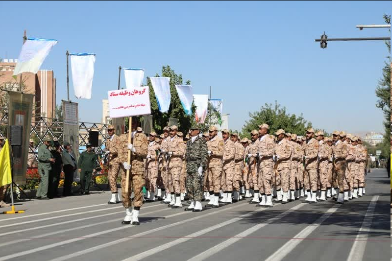 انقلاب اسلامی در هشت سال دفاع مقدس به دنیا صادر شد