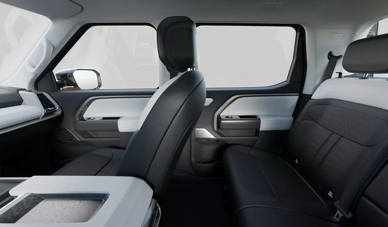 رقیب قدرتمند تویوتا هایلوکس، کپی چینی فورد F۱۵۰