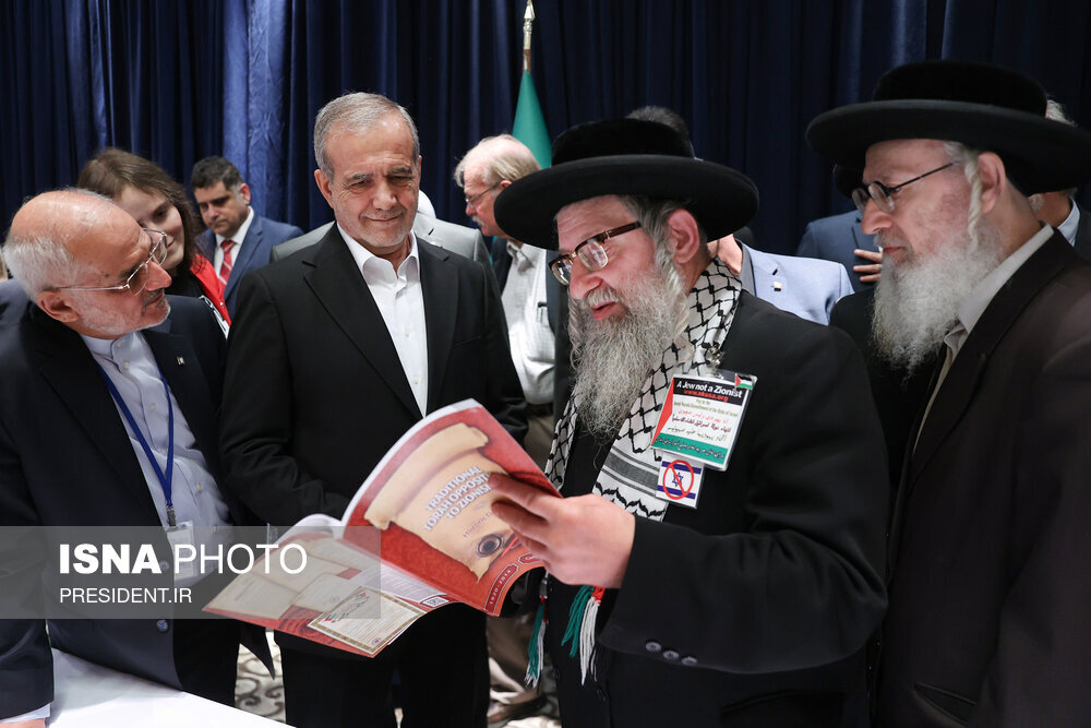 تصاویری متفاوت از پزشکیان در نیویورک /چرا پوشش این افراد فرق دارد؟