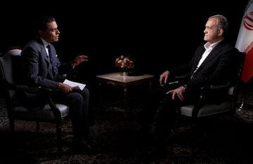 پزشکیان در گفتگو با CNN: اسلحه و موشک را تنها برای دفاع از خودمان تولید می کنیم / باید اسرائیل را وادار کرد که از این غلطها نکند