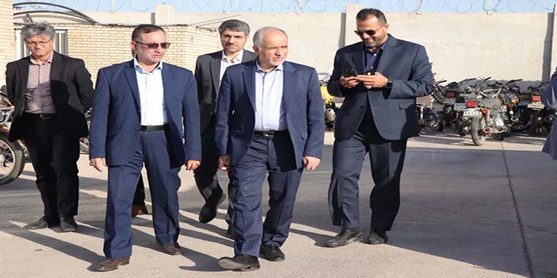 رئیسجمهور بر «اعتقاد به کار کارشناسی» و «تمکین در برابر قانون» و «استفاده از ظرفیتها» تاکید دارد، ما نیز در قوه قضاییه بر این سه مؤلفه پای می فشاریم