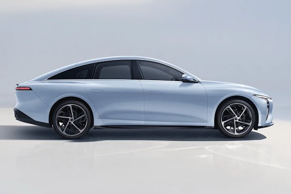 شریک چینی ایرانخودرو از محصول برقی خود رونمایی کرد / آیرودینامیکتر از مرسدسبنز!