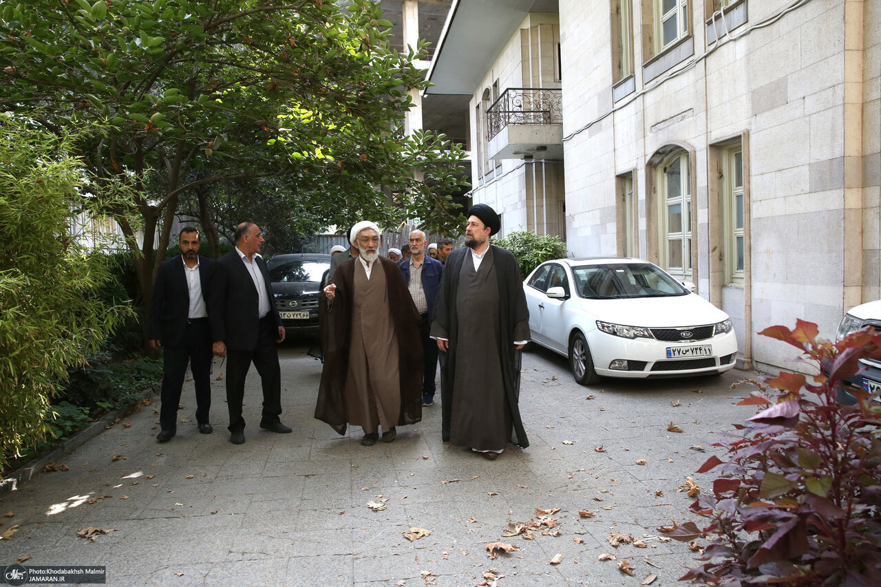 تصاویر دیدار صمیمانه سیدحسن خمینی با کاندیدای انتخابات ریاست جمهوری ۱۴۰۳