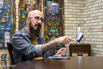 ببینید | حامد بیدی: نمیتوانید با شمشیر چوبی صداوسیما به مردم خوراک بدهید! ببینید | حامد بیدی: نمیتوانید با شمشیر چوبی صداوسیما به مردم خوراک بدهید!