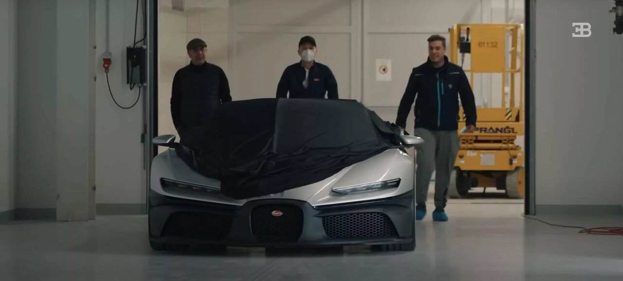 بوگاتی توربیون قرار بود چهرهای متفاوت از نسخه نهایی داشته باشد/ عکس