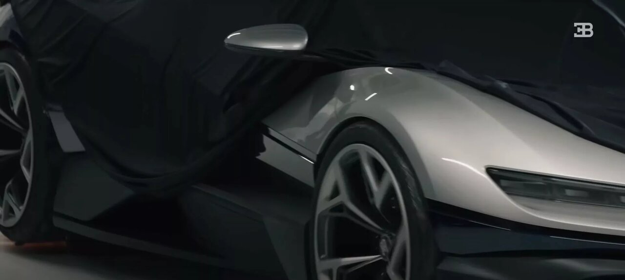 بوگاتی توربیون قرار بود چهرهای متفاوت از نسخه نهایی داشته باشد/ عکس