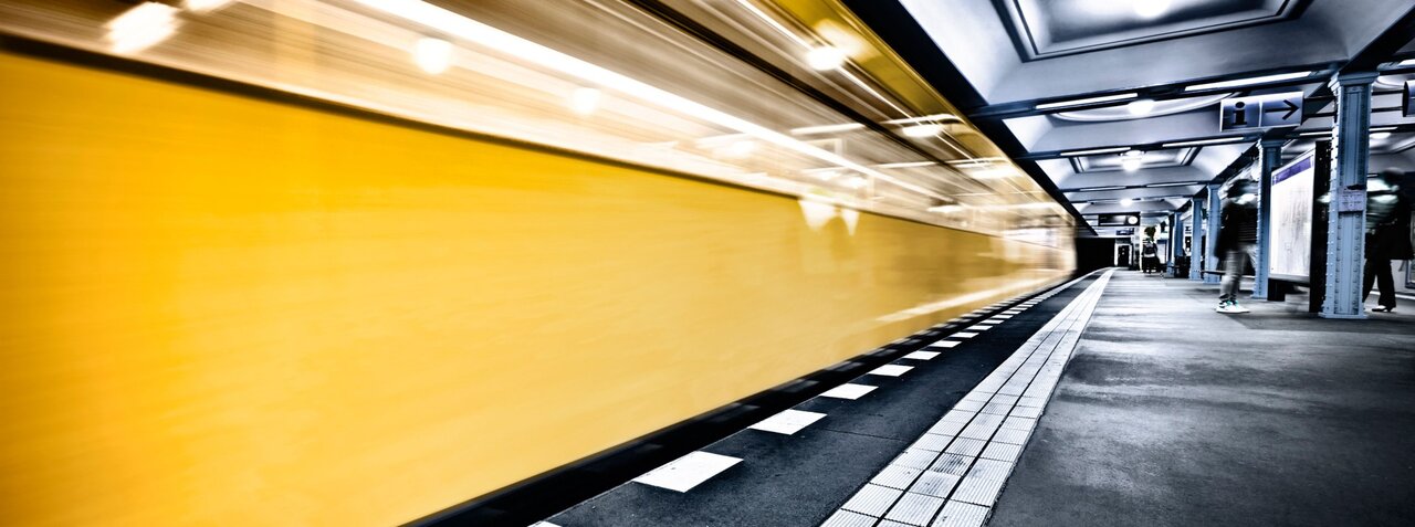 در بارسلونا از ترمز برق میگیرند!