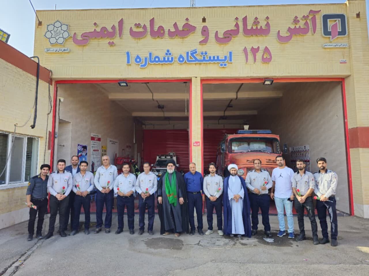 بازدید امام جمعه بافق از آتش نشانی