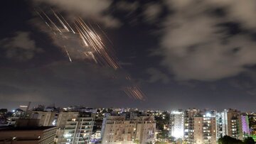 پاسخ احتمالی ایران به تجاوز اسرائیل، به نفع ترامپ است یا هریس؟ پاسخ احتمالی ایران به تجاوز اسرائیل، به نفع ترامپ است یا هریس؟