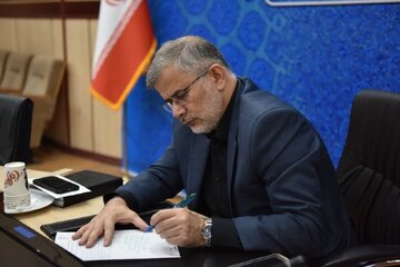  استاندار البرز درپیامی هفته نیروی انتظامی را تبریک گفت