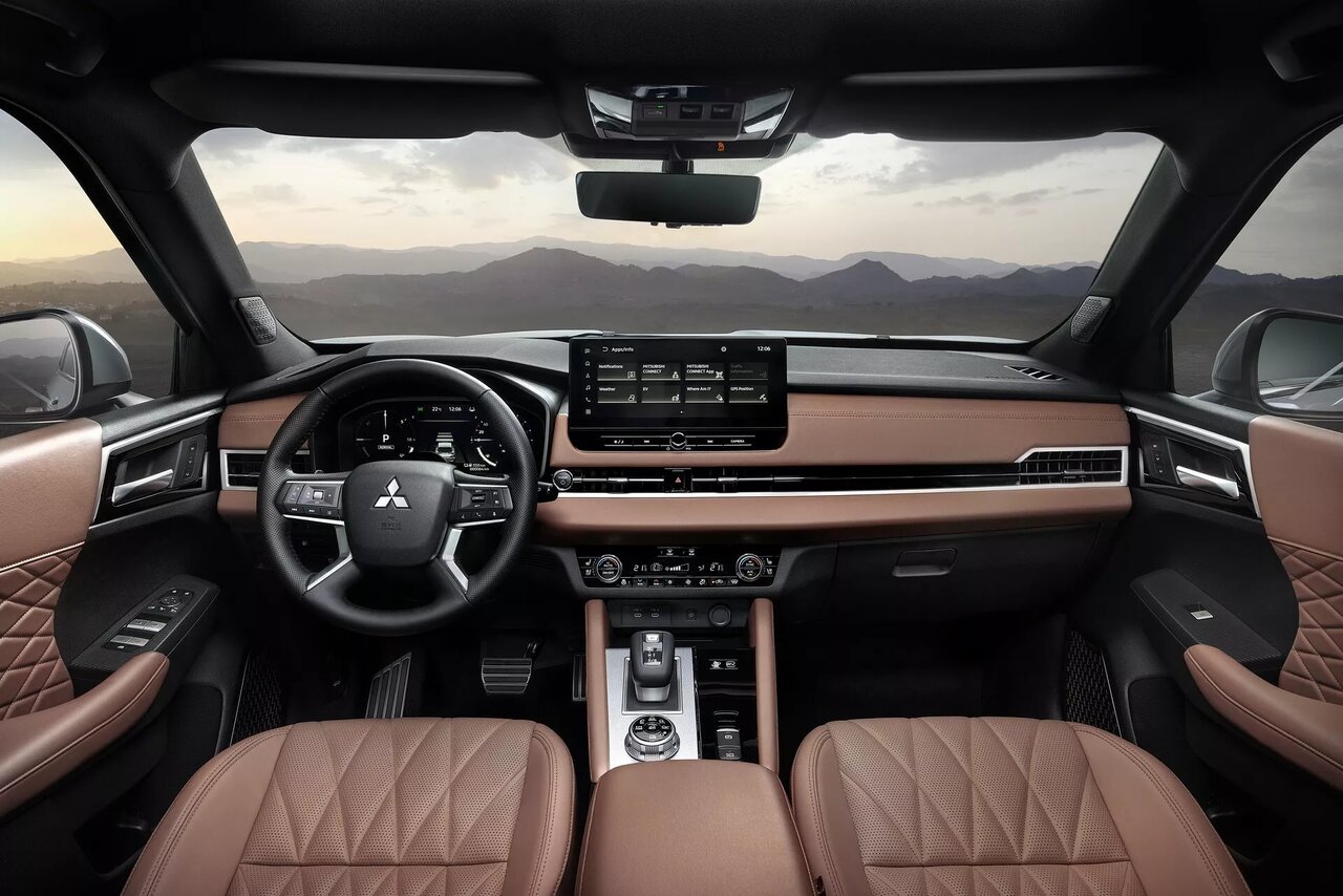 قیمت عجیب و باور نکردنی میتسوبیشی اوتلندر وارداتی در بازار ایران