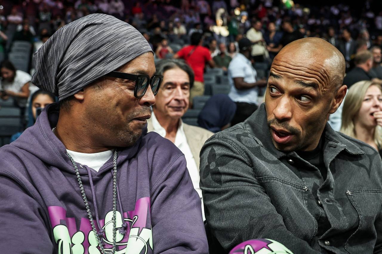 عکس | ستارههای فوتبال تماشاگر مسابقات بسکتبال