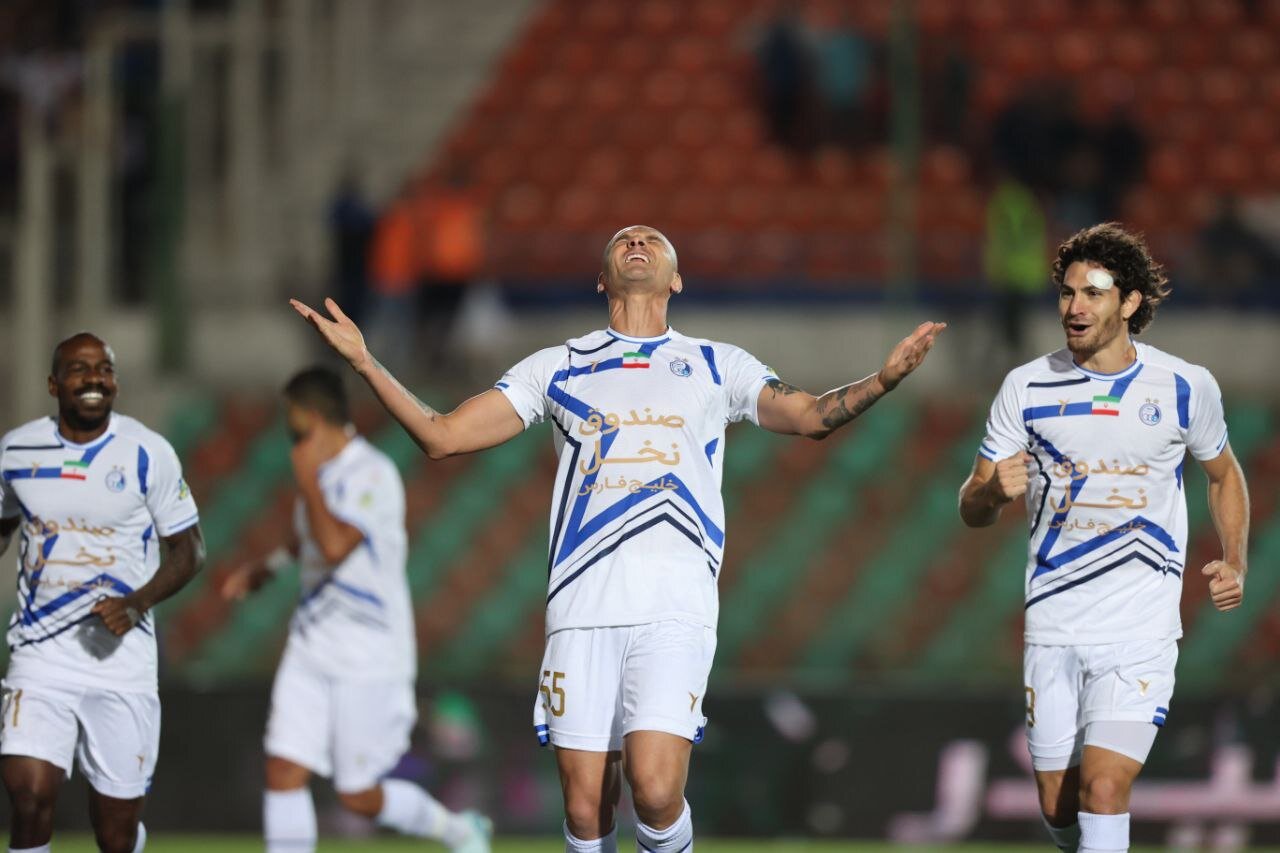 استقلال، شهر بی دفاع؛ جراحی بزرگ موسیمانه برای ترمیم حفره آبیها!