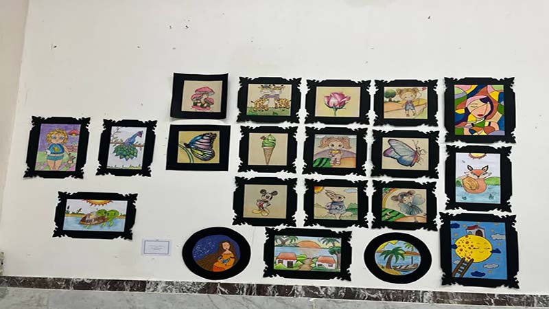 نمایشگاه دستان کوچک قدرتمند ٢