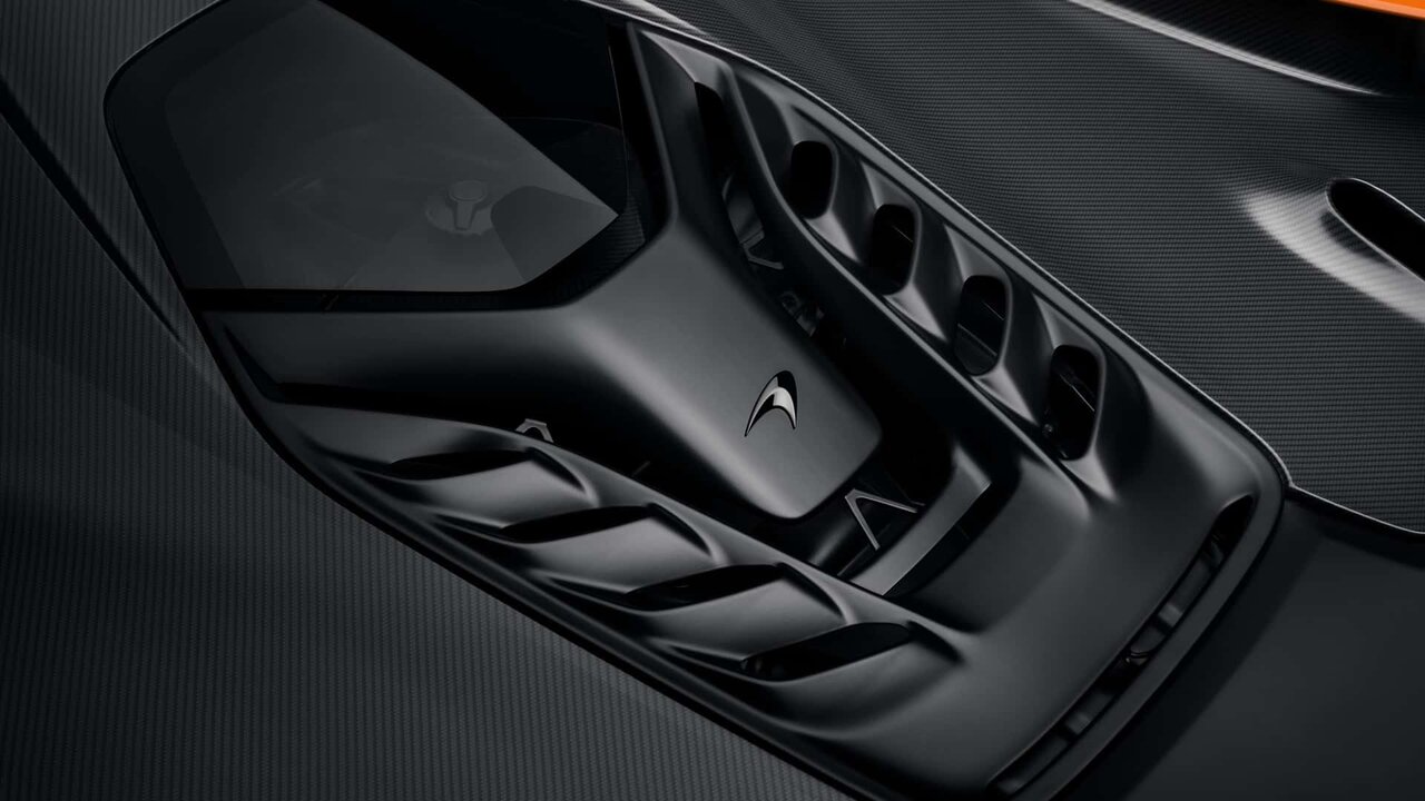 خودروی افسانهای که فراری و پورشه را شکست میدهد