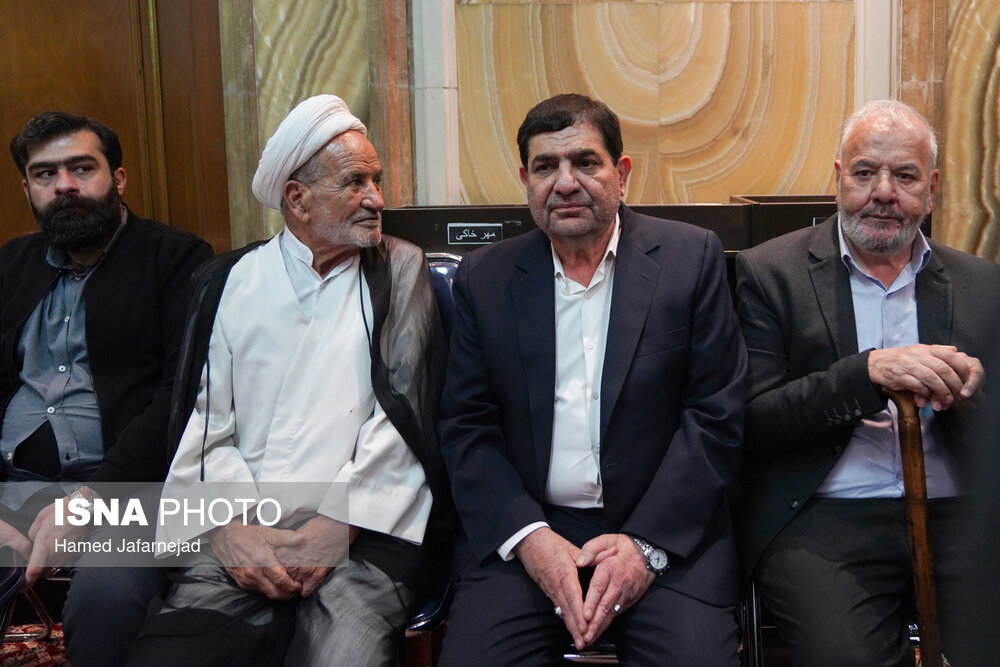 جدیدترین تصاویر از فرزند رهبر انقلاب در یک مراسم ختم/ محسنی اژهای هم آمد