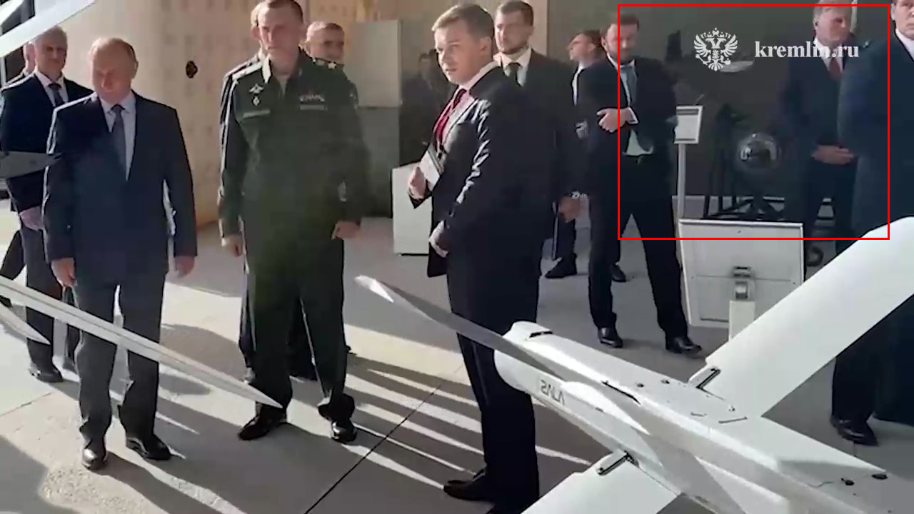 شاهد ۱۳۶ با ارتباطات ماهوارهای از راه رسید/ عکس