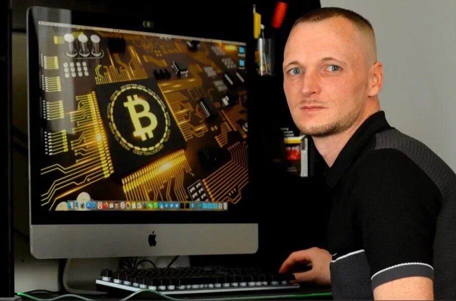 عجیب ولی واقعی / نیم میلیارد دلار بیتکوین در سطل زباله