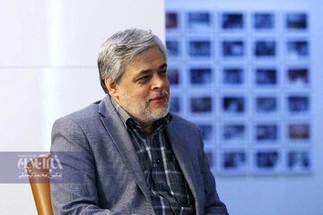 طعنه تند مهاجری به میرباقری درباره نسبت دادن ادعایی به امام خمینی طعنه تند مهاجری به میرباقری درباره نسبت دادن ادعایی به امام خمینی