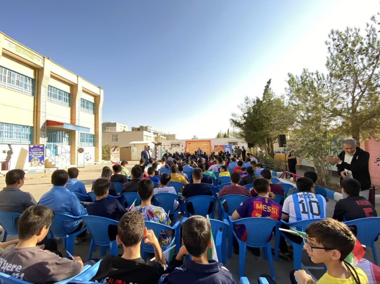 ورزش باید جزء برنامههای اصلی و روزانه همگان باشد