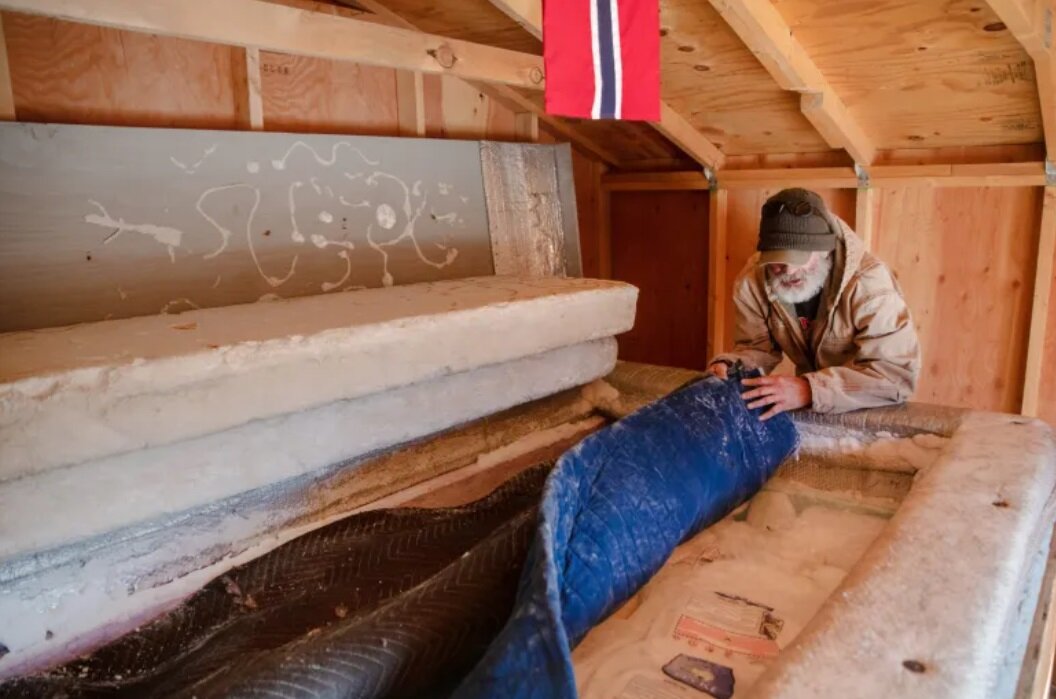 نوهای که به امید بازگرداندن پدربزرگ، جسد او را فریز کرد