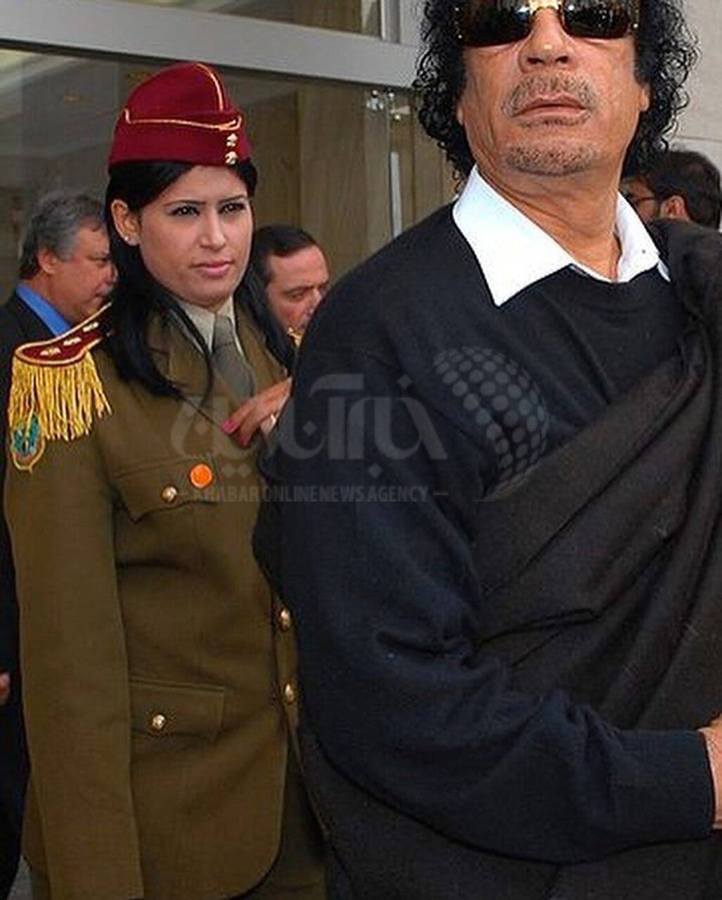 متفاوتترین بادیگاردهای یک شخصیت سیاسی معروف جهان؛ تیمی کامل از زنان زبده! متفاوتترین بادیگاردهای یک شخصیت سیاسی معروف جهان؛ تیمی کامل از زنان زبده!